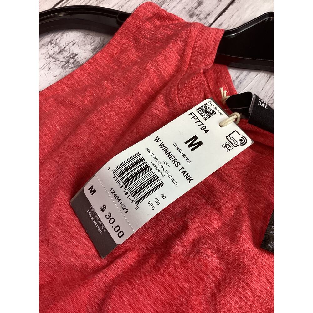 W Winners Red Sundance Distressed Tee Women Tank Top Size Medium NWT